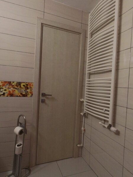 Decebal, 3 camere decomandat, 1 loc de parcare.